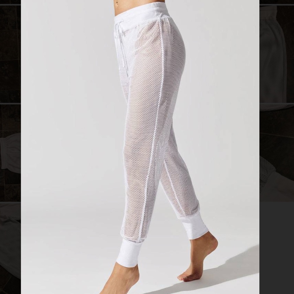Blanc Noir Poolside Jogger